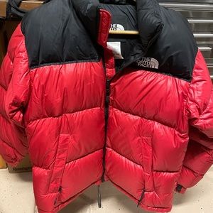 Men’s Large North Face Puffer
